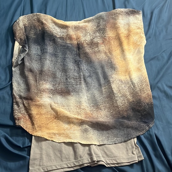 women’s brown lightweight blouse with built in undershirt - Picture 3 of 3